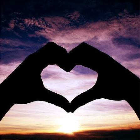 Doresc sa cunosc o doamna discreta.